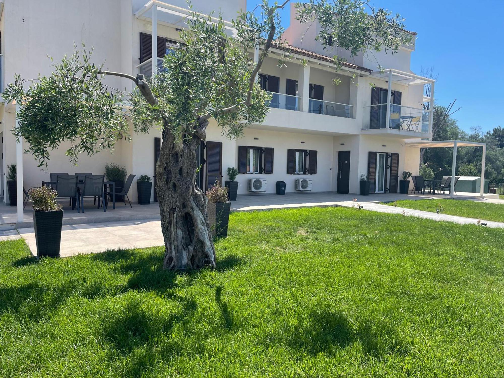 Villa Rodelia Roda  Exterior photo